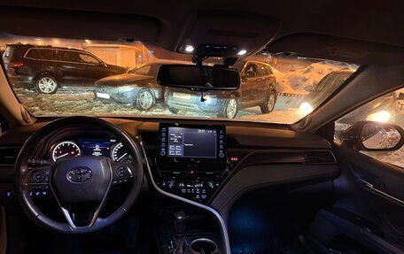 Toyota Camry, 2022 год, 4 800 000 рублей, 7 фотография