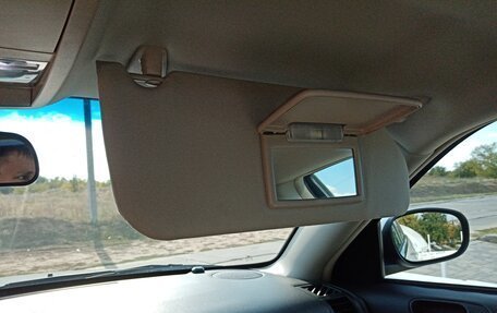 Chrysler 300C II, 2005 год, 2 100 000 рублей, 31 фотография