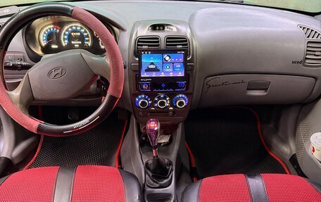 Hyundai Accent II, 2002 год, 320 000 рублей, 2 фотография