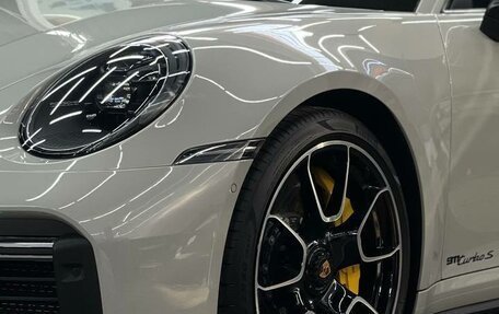 Porsche 911, 2021 год, 25 000 000 рублей, 8 фотография