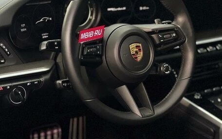 Porsche 911, 2021 год, 25 000 000 рублей, 5 фотография