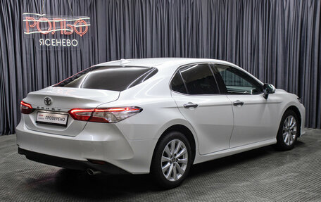 Toyota Camry, 2020 год, 2 998 000 рублей, 5 фотография