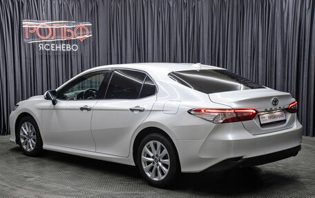 Toyota Camry, 2020 год, 2 998 000 рублей, 7 фотография