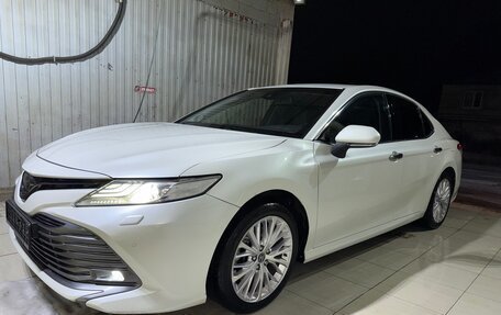 Toyota Camry, 2019 год, 2 777 777 рублей, 2 фотография