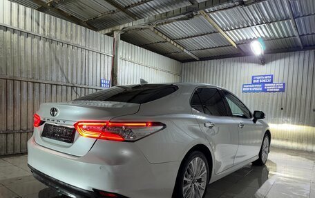 Toyota Camry, 2019 год, 2 777 777 рублей, 4 фотография