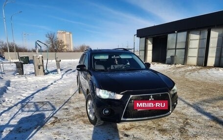 Mitsubishi Outlander III рестайлинг 3, 2011 год, 1 160 000 рублей, 4 фотография