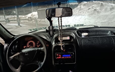 Mitsubishi Carisma I, 2002 год, 135 000 рублей, 5 фотография