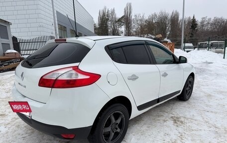 Renault Megane III, 2013 год, 700 000 рублей, 11 фотография