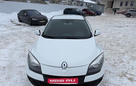 Renault Megane III, 2013 год, 700 000 рублей, 6 фотография