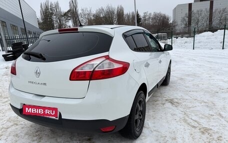 Renault Megane III, 2013 год, 700 000 рублей, 17 фотография