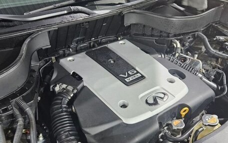 Infiniti QX70, 2015 год, 3 250 000 рублей, 8 фотография