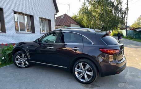 Infiniti QX70, 2015 год, 3 250 000 рублей, 2 фотография