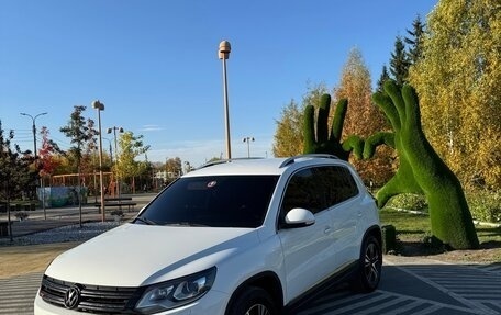 Volkswagen Tiguan I, 2015 год, 1 350 000 рублей, 5 фотография