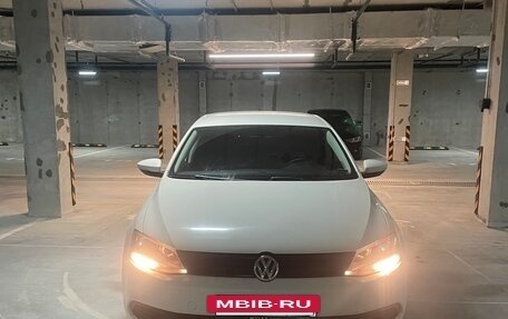 Volkswagen Jetta VI, 2013 год, 950 000 рублей, 7 фотография