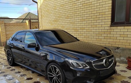 Mercedes-Benz E-Класс, 2014 год, 1 820 000 рублей, 1 фотография