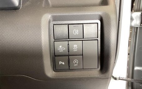 Toyota Raize I, 2021 год, 1 391 099 рублей, 18 фотография