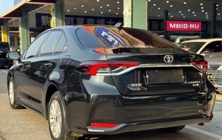 Toyota Corolla, 2023 год, 1 390 000 рублей, 2 фотография