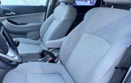 Chevrolet Orlando I, 2011 год, 1 299 000 рублей, 10 фотография