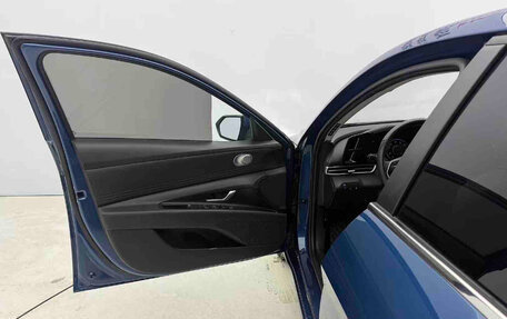 Hyundai Elantra, 2023 год, 1 450 000 рублей, 12 фотография