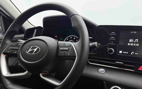 Hyundai Elantra, 2023 год, 1 450 000 рублей, 17 фотография