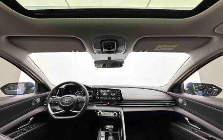 Hyundai Elantra, 2023 год, 1 450 000 рублей, 14 фотография