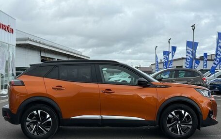 Peugeot 2008 II, 2021 год, 1 260 000 рублей, 4 фотография