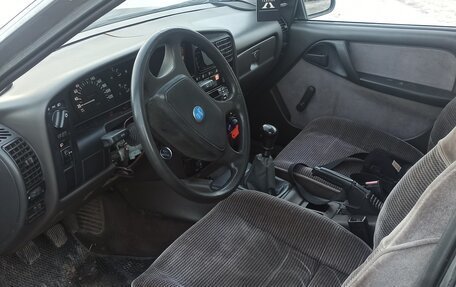 Opel Omega A, 1987 год, 119 000 рублей, 6 фотография