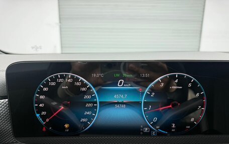 Mercedes-Benz A-Класс, 2022 год, 2 240 000 рублей, 14 фотография