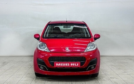 Peugeot 107 I рестайлинг, 2014 год, 486 000 рублей, 2 фотография