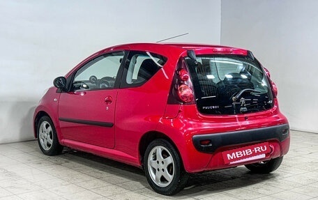 Peugeot 107 I рестайлинг, 2014 год, 486 000 рублей, 6 фотография