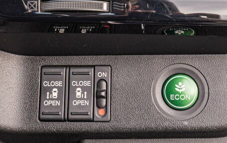 Honda Stepwgn IV, 2016 год, 2 270 000 рублей, 18 фотография