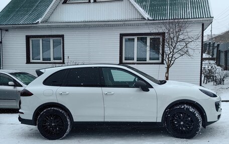 Porsche Cayenne III, 2016 год, 4 600 000 рублей, 2 фотография