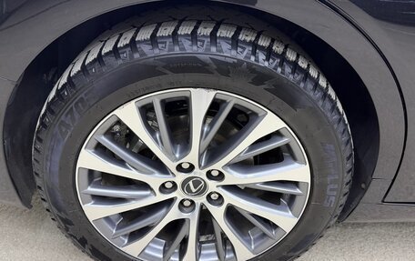 Lexus ES VII, 2020 год, 3 100 000 рублей, 40 фотография