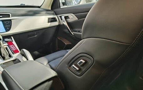 Geely Atlas I, 2019 год, 1 689 000 рублей, 17 фотография