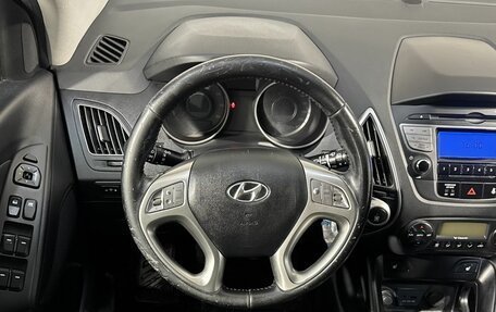 Hyundai ix35 I рестайлинг, 2011 год, 879 800 рублей, 10 фотография