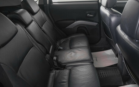 Mitsubishi Outlander III рестайлинг 3, 2010 год, 1 229 000 рублей, 10 фотография