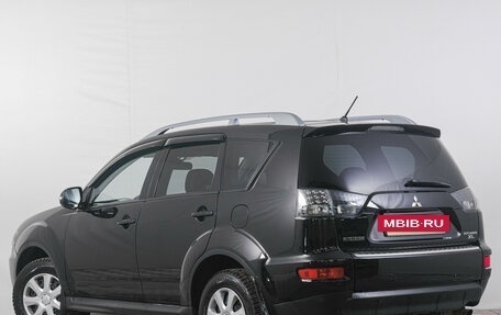 Mitsubishi Outlander III рестайлинг 3, 2010 год, 1 229 000 рублей, 4 фотография