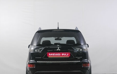 Mitsubishi Outlander III рестайлинг 3, 2010 год, 1 229 000 рублей, 5 фотография