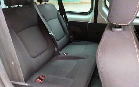 Renault Trafic, 2017 год, 2 150 000 рублей, 8 фотография