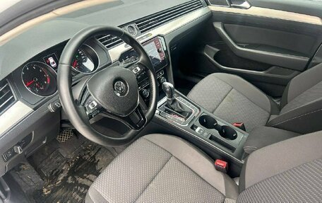 Volkswagen Passat B8 рестайлинг, 2017 год, 1 643 500 рублей, 7 фотография