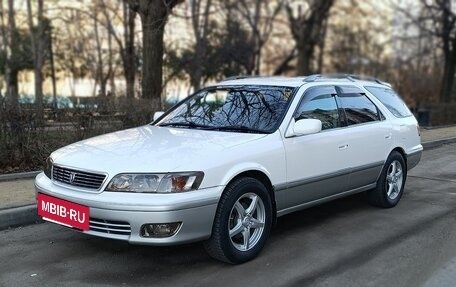 Toyota Mark II VIII (X100), 2001 год, 650 000 рублей, 2 фотография