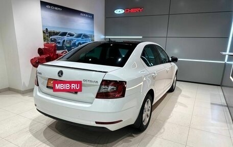 Skoda Octavia, 2018 год, 2 015 000 рублей, 5 фотография