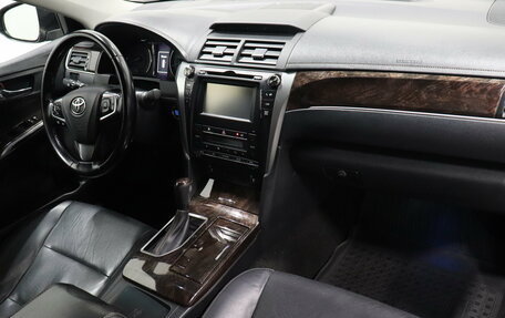 Toyota Camry, 2016 год, 1 981 000 рублей, 8 фотография