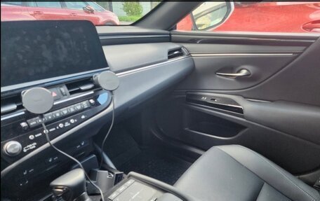 Lexus ES VII, 2022 год, 5 350 000 рублей, 6 фотография