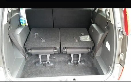 Toyota ISis I, 2009 год, 840 000 рублей, 9 фотография