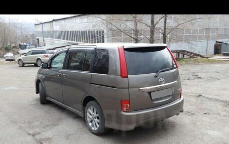 Toyota ISis I, 2009 год, 840 000 рублей, 5 фотография