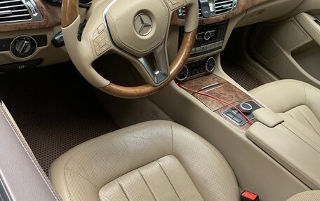 Mercedes-Benz CLS, 2012 год, 2 300 000 рублей, 9 фотография