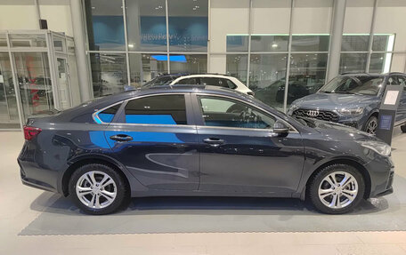 KIA Cerato IV, 2021 год, 2 395 000 рублей, 5 фотография