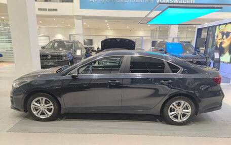 KIA Cerato IV, 2021 год, 2 395 000 рублей, 10 фотография