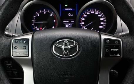 Toyota Land Cruiser Prado 150 рестайлинг 2, 2015 год, 3 150 000 рублей, 12 фотография